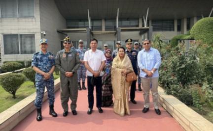 আকাশছোঁয়া স্বপ্ন: ১০,৫০০ ফুটের আন্তর্জাতিক রানওয়ে নিয়ে বাংলাদেশের পরবর্তী মেগা এভিয়েশন হাব হতে যাচ্ছে বগুড়া!