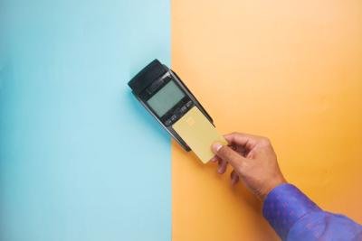 Bangladesh credit card transactions surge 30% as digital payments accelerate