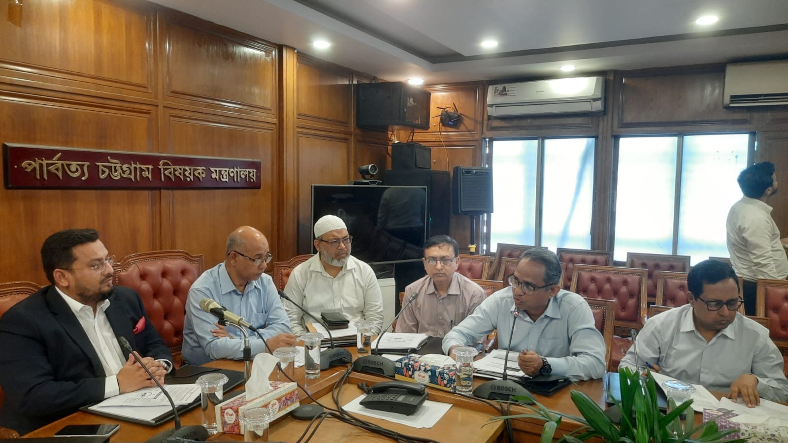 পার্বত্য কৃষকদের পণ্যের মূল্যে পরিবহন ব্যয় যুক্ত করার আহ্বান প্রতিমন্ত্রী ব্যারিস্টার মীর হেলালের