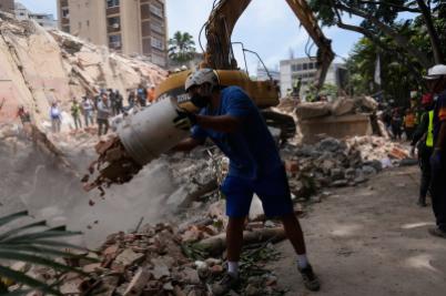 Devastating Twin Earthquakes Rock Venezuela, Hundreds Dead and Thousands Missing